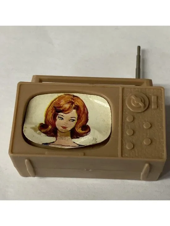Barbie Brown Princess Phone & Portable TV Skipper Vintage 1960’s LOT 2 READ - Picture 3 of 10